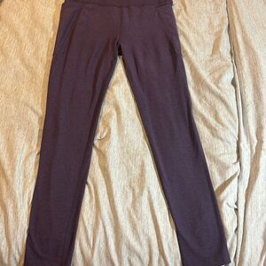 Beyond Yoga x Peloton Purple Leggings